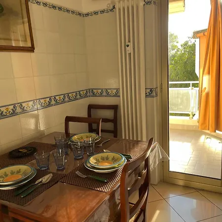 Vista Mare Bordighera, Апартаменты Бордигера